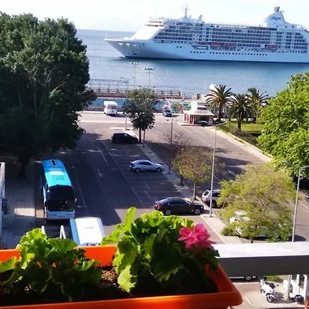 Konstantin Lejlighed *